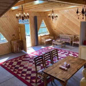 کلبه استخر و جکوزی دار لب دریاچه گیسوم