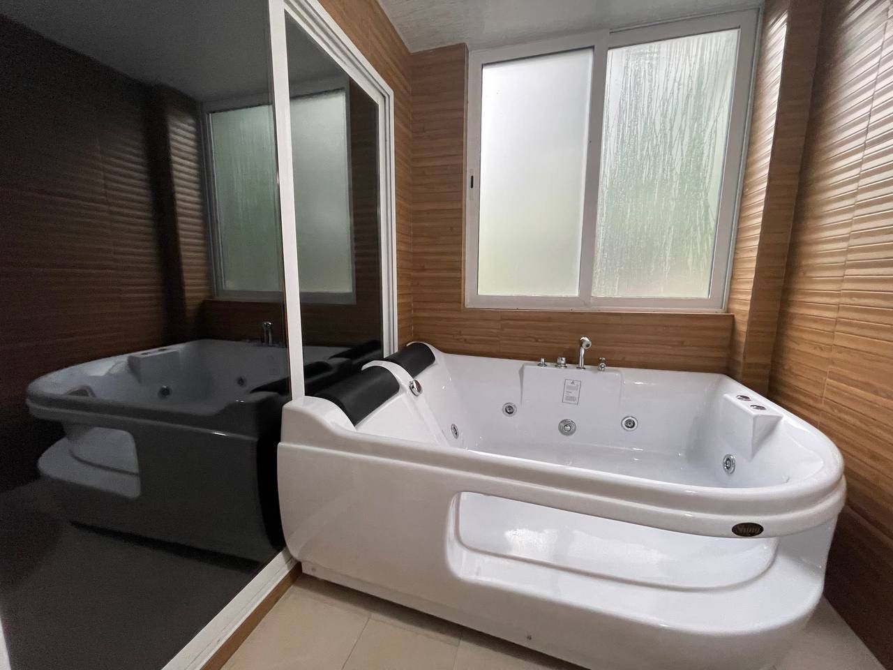 کلبه جنگلی هفت چشمه - طبقه ۱