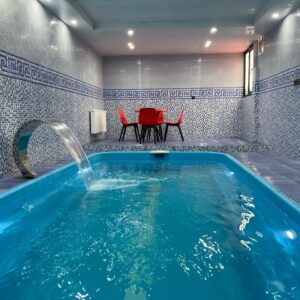 کلبه سوئیسی استخردار گیسوم