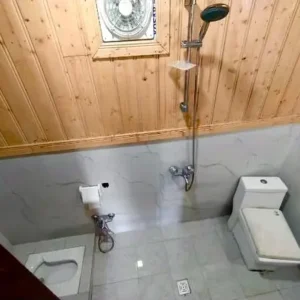 کلبه تکخواب لب دریاچه گیسوم