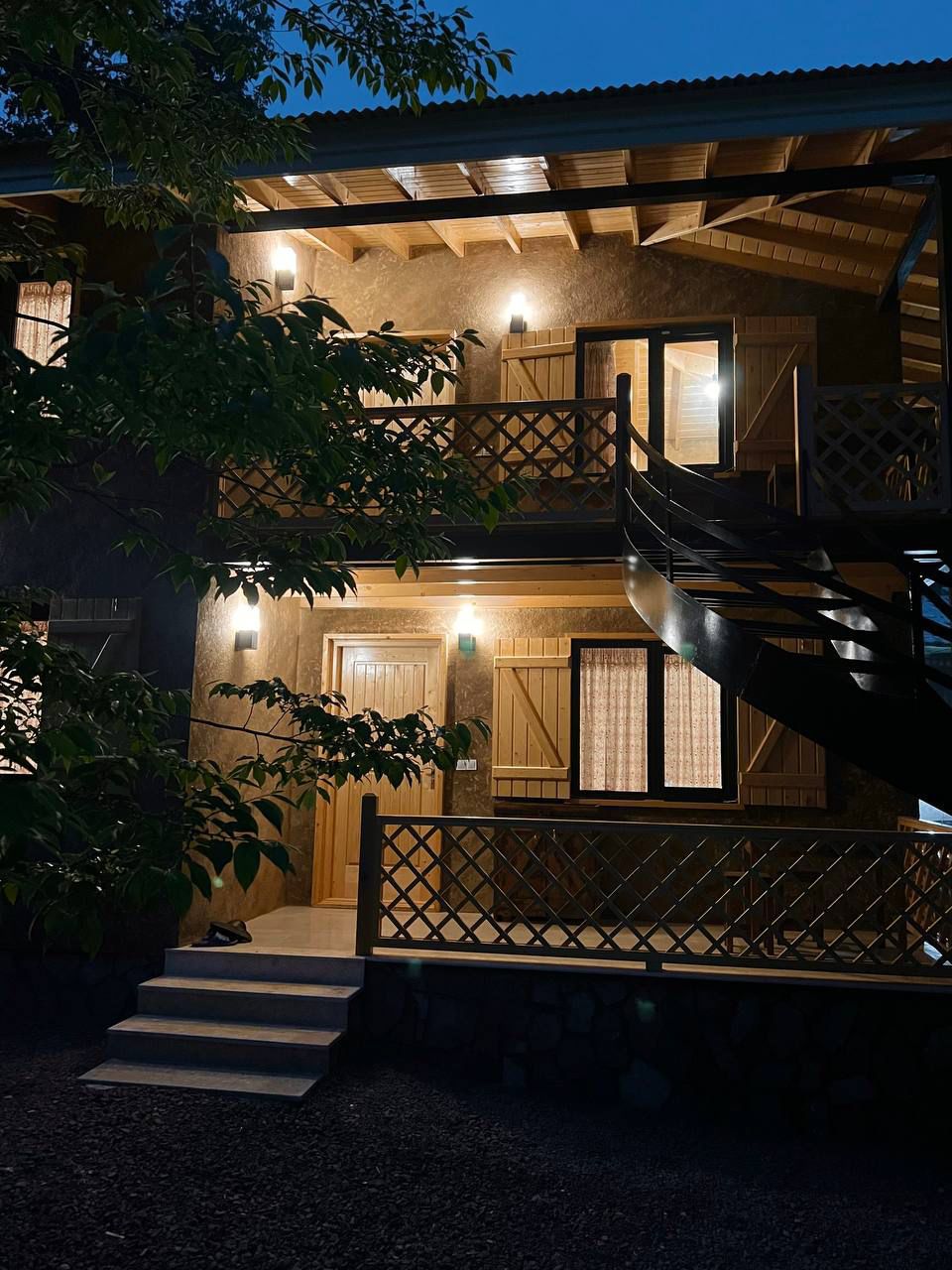 کلبه جنگلی هفت چشمه - طبقه ۱