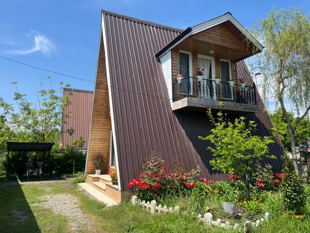 کلبه کلون 1 با دوچرخه برای ساحل‌گردی