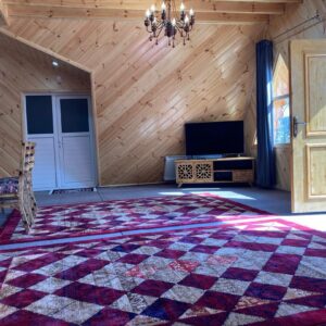 کلبه استخر و جکوزی دار لب دریاچه گیسوم