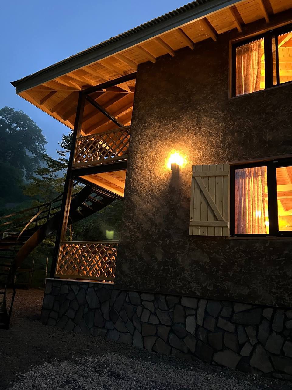 کلبه جنگلی هفت چشمه - طبقه ۱