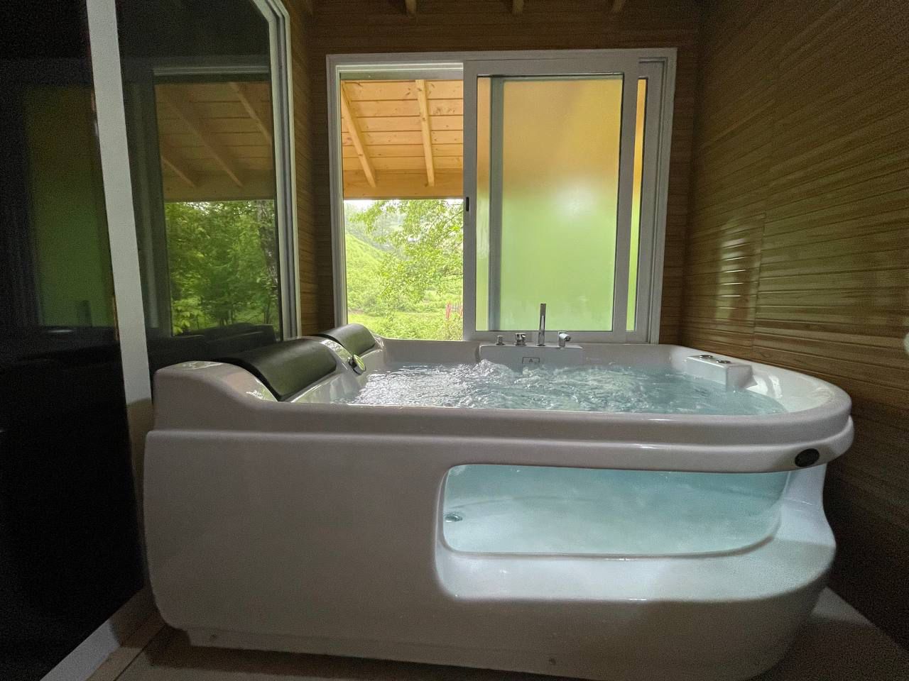 کلبه جنگلی هفت چشمه - طبقه ۱