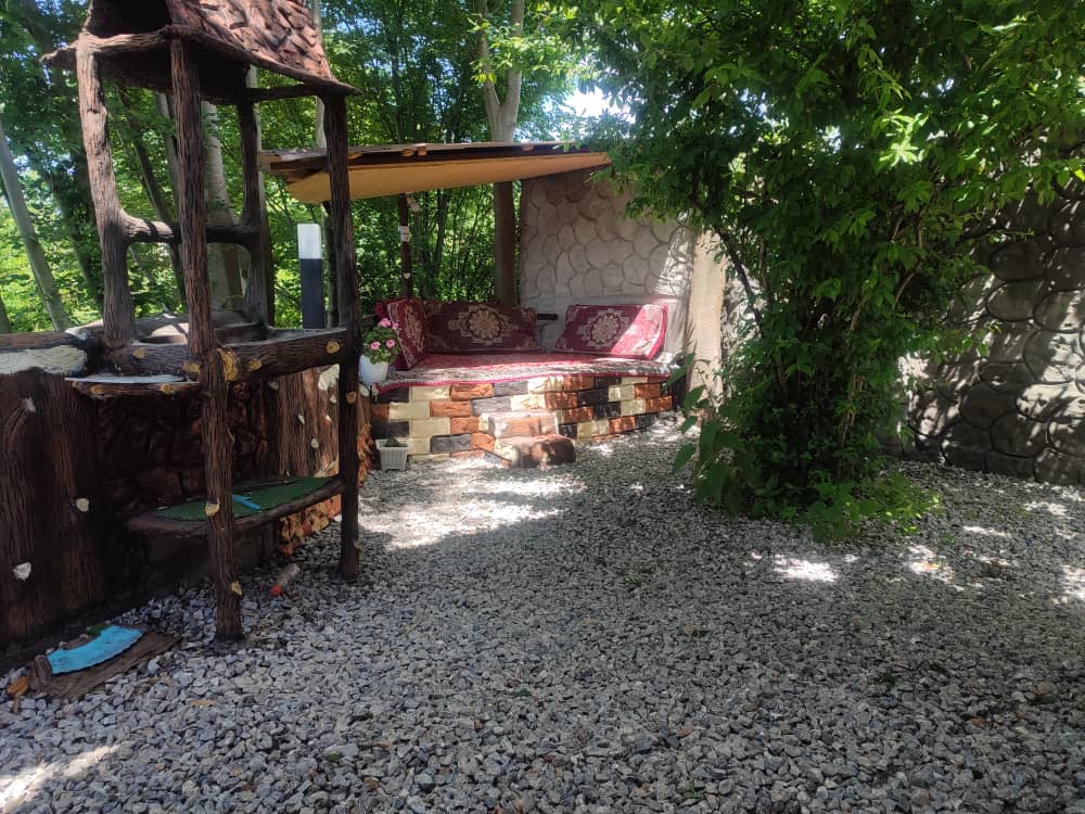 کلبه سوئیسی لب رودخونه گتگسر