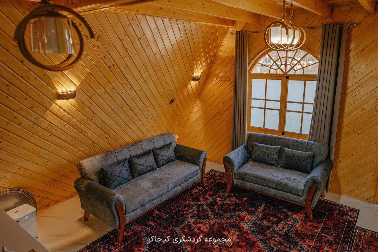 کلبه VIP دوخواب لب دریاچه گیسوم