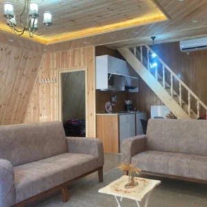 کلبه جنگلی لوکس لب رودخونه