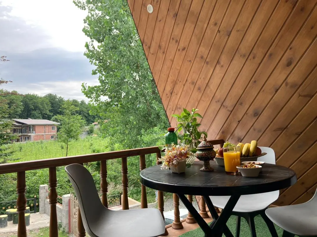 کلبه جنگلی لوکس لب رودخونه