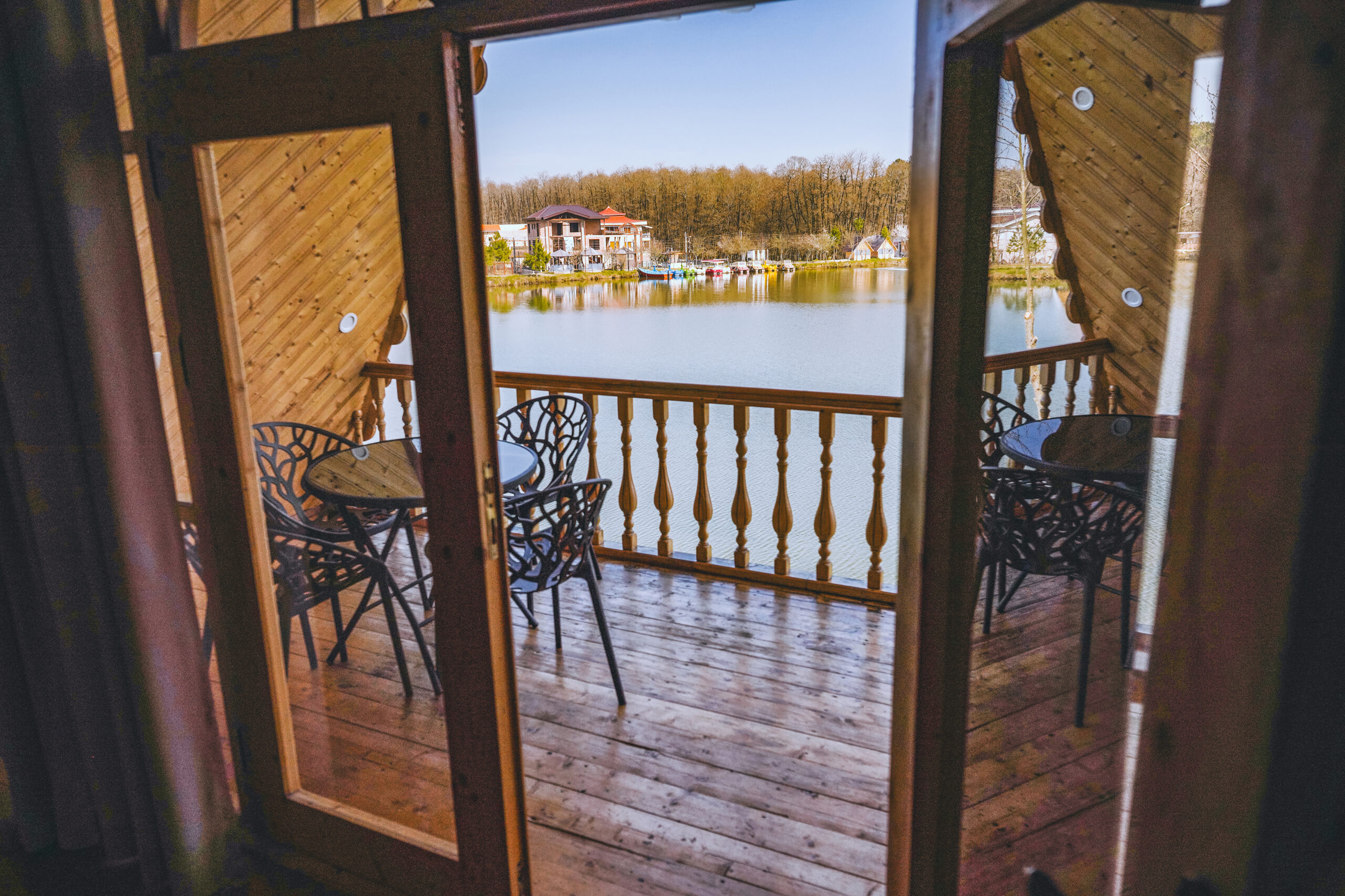 کلبه تکخواب vip لب دریاچه گیسوم