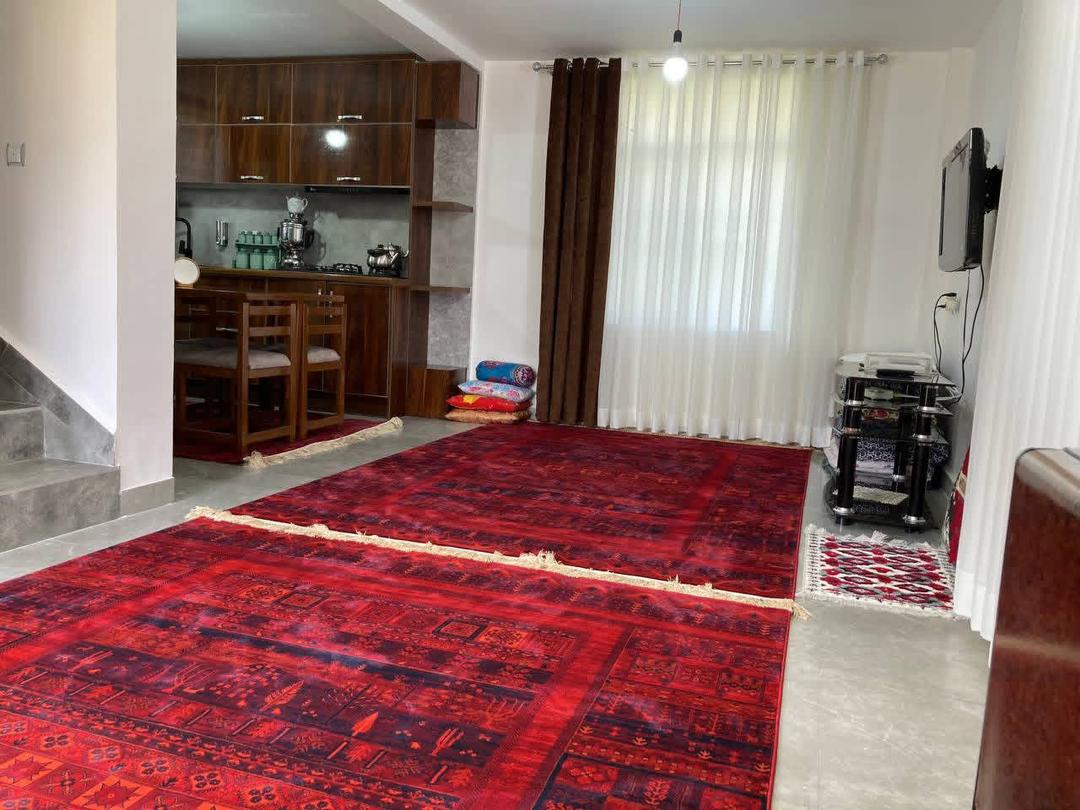 ویلا ییلاقی با منظره کوه و جنگل