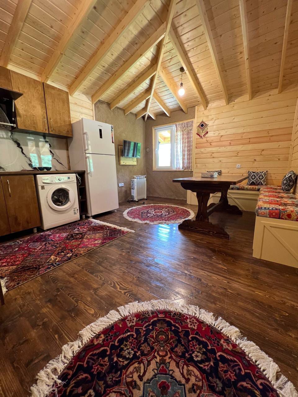 کلبه جنگلی هفت چشمه - طبقه ۱