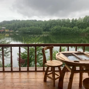 کلبه دوخواب لب دریاچه گیسوم