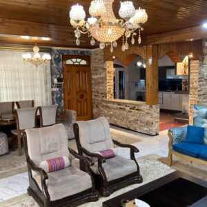 ویلا چهارخواب استخر و جکوزی دار