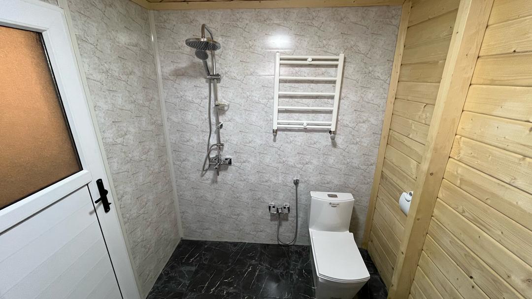 کلبه سوئیسی لوکس جکوزی دار