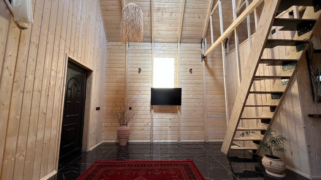 کلبه سوئیسی لوکس جکوزی دار