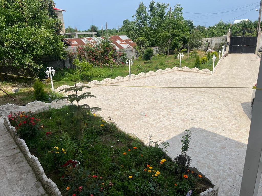 کلبه سوئیسی روستایی در اطراف گیسوم
