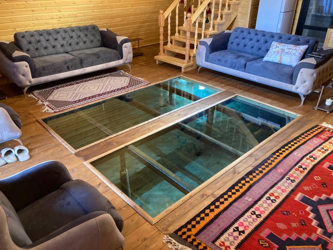 کلبه جکوزی دار آکواریوم