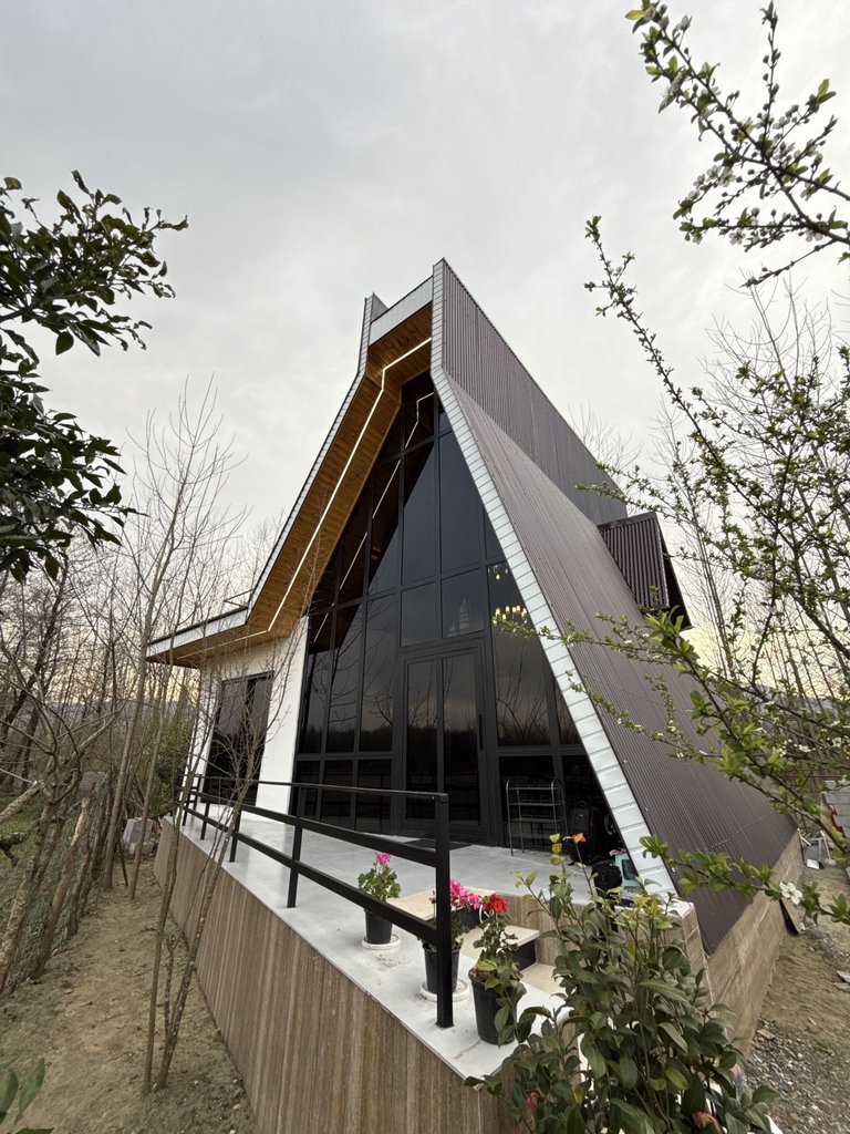 کلبه مدرن والیوه