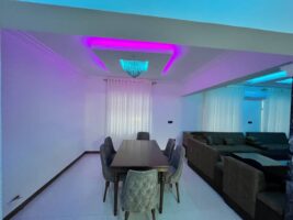 ویلای لوکس دوخواب با بیلیارد