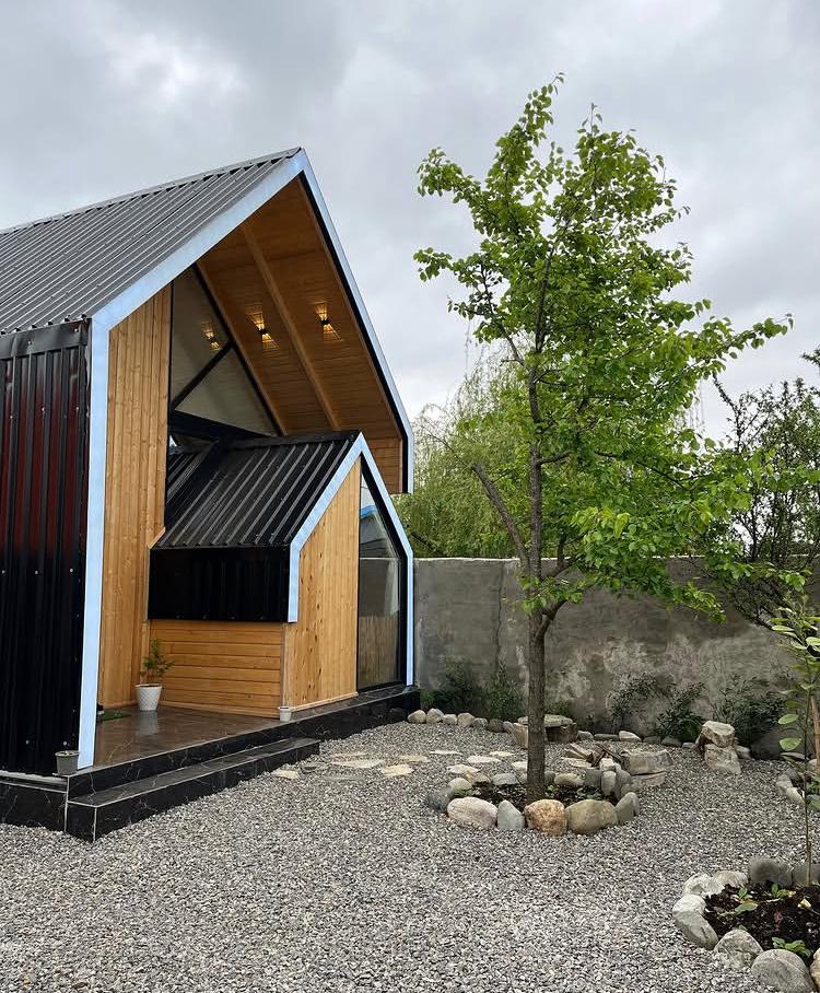 کلبه سوئیسی لوکس جکوزی دار